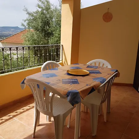 Apartment Borgo Lu Canali Da Gavino *
